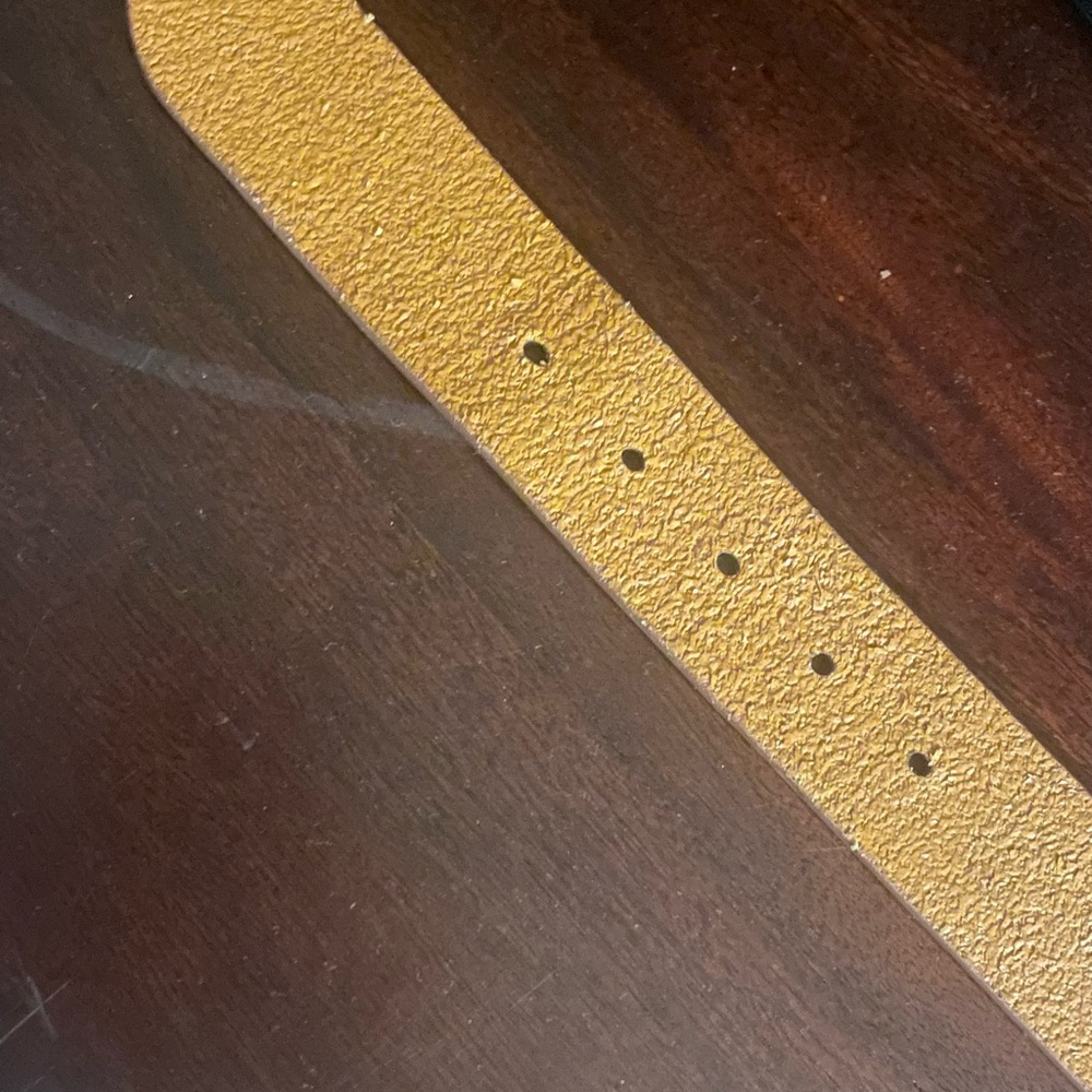 Ralph Lauren purple label mens leather belt only worn 2 times but is too small.